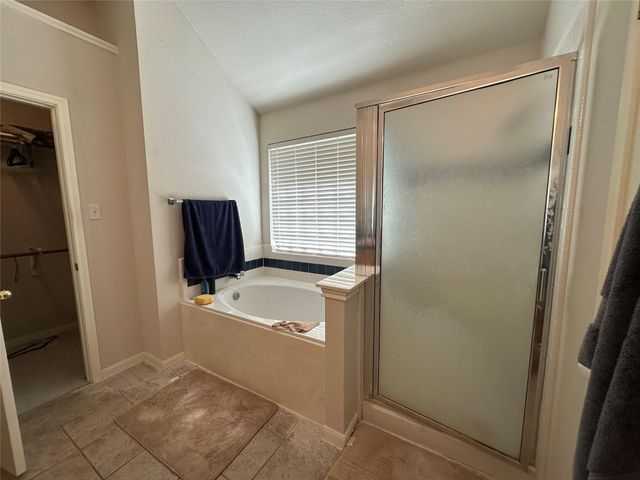 2114 Faldo LN, Round Rock, TX 78664