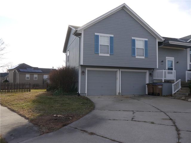 1601 Stasi Avenue, Raymore, MO 64083