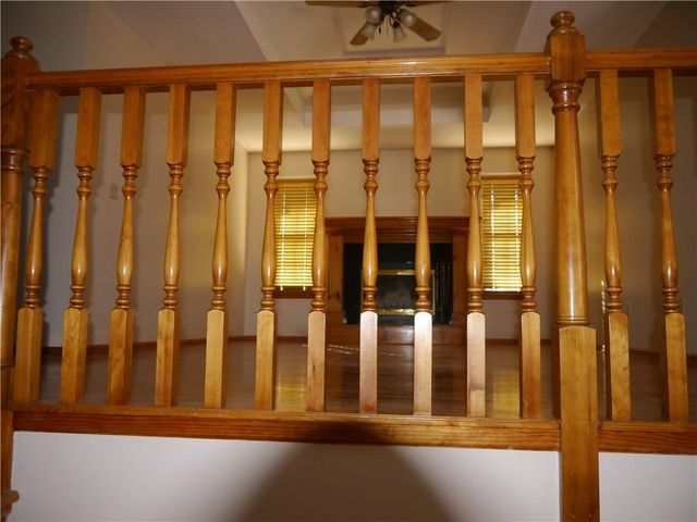 1601 Stasi Avenue, Raymore, MO 64083