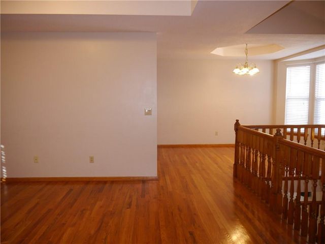 1601 Stasi Avenue, Raymore, MO 64083