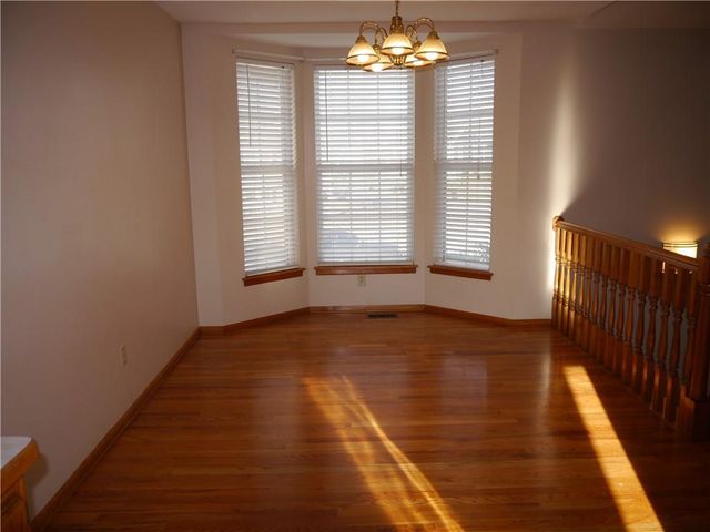 1601 Stasi Avenue, Raymore, MO 64083