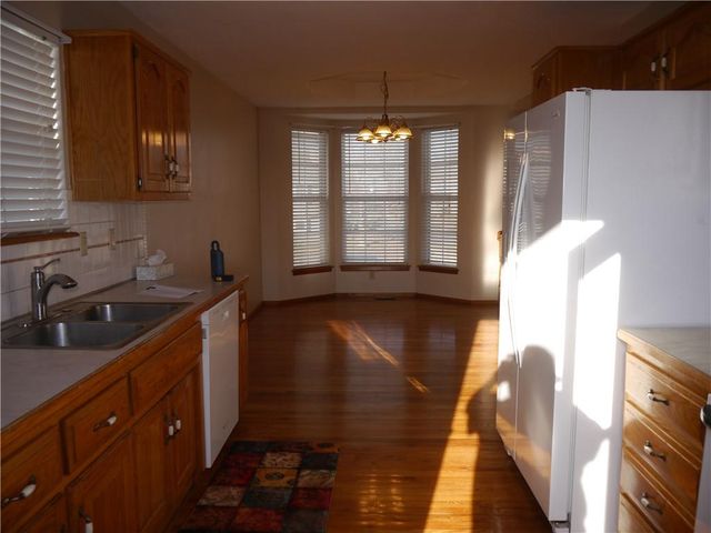 1601 Stasi Avenue, Raymore, MO 64083