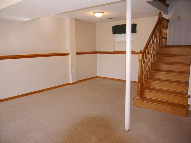 1601 Stasi Avenue, Raymore, MO 64083