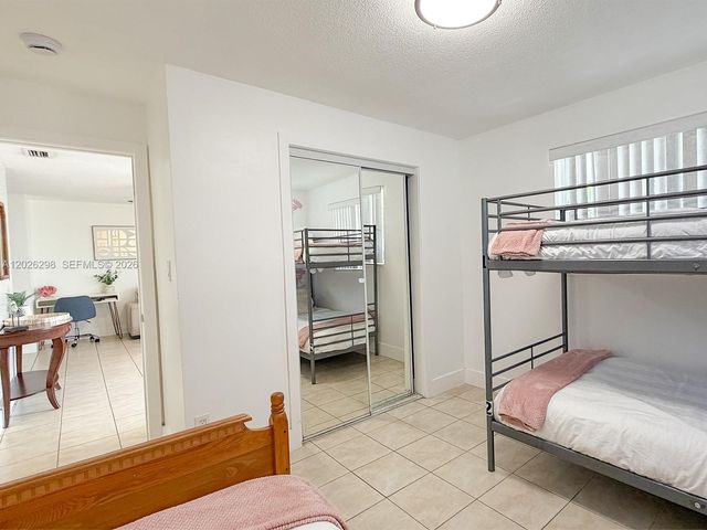 1827 SW 21st St, Fort Lauderdale, FL 33315