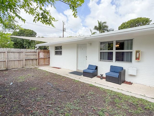 1827 SW 21st St, Fort Lauderdale, FL 33315