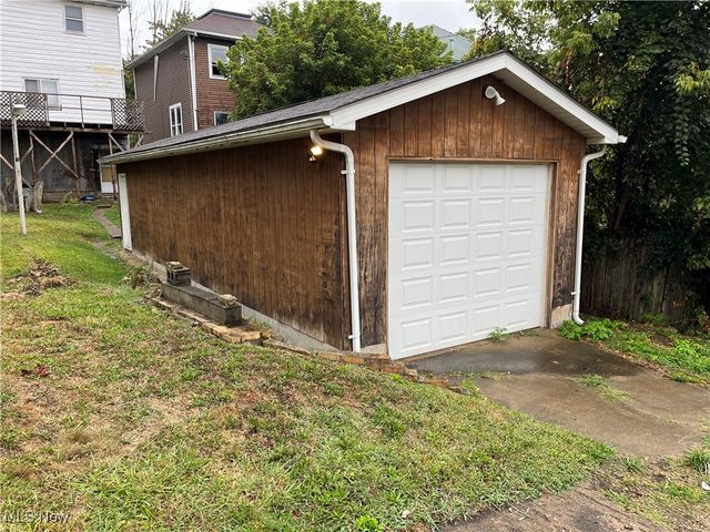 739 Avondale Street, East Liverpool, OH 43920