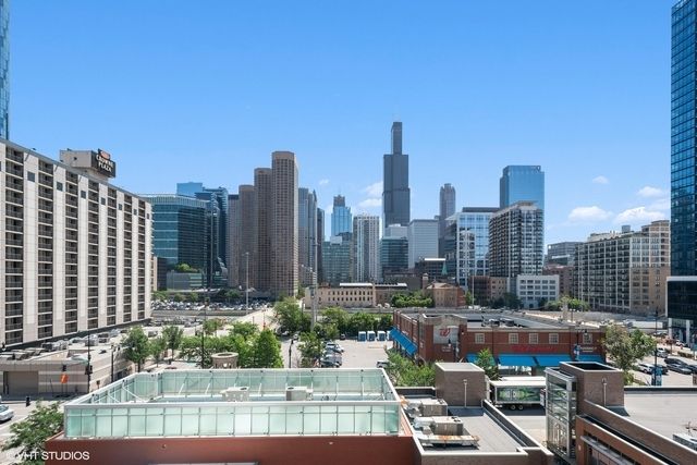 123 S Green Street 505B, Chicago, IL 60607