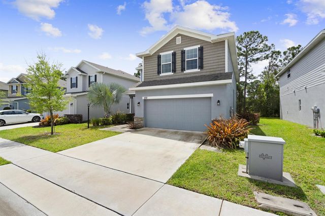 692 NE Turtleback Trail, Port St. Lucie, FL 34983