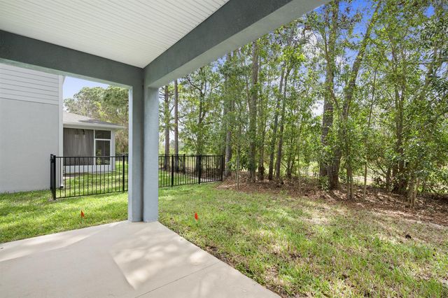 692 NE Turtleback Trail, Port St. Lucie, FL 34983