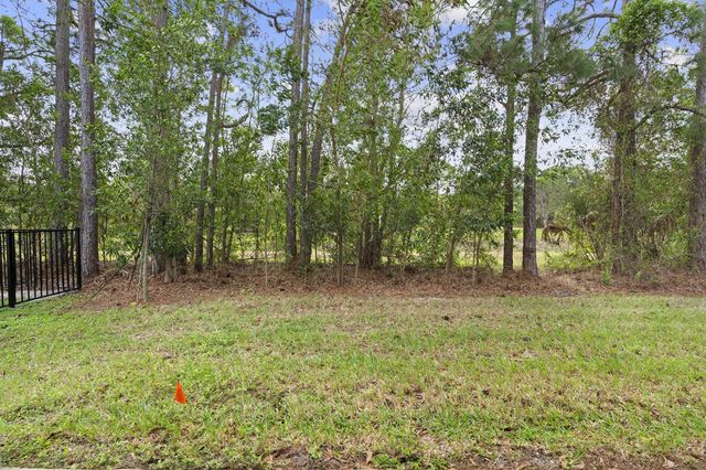 692 NE Turtleback Trail, Port St. Lucie, FL 34983
