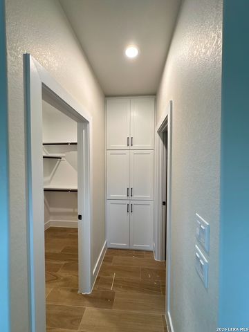 951 Rocky Ridge Loop, Canyon Lake, TX 78133