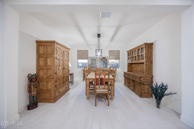 10545 E TEXAS Avenue, Mesa, AZ 85212