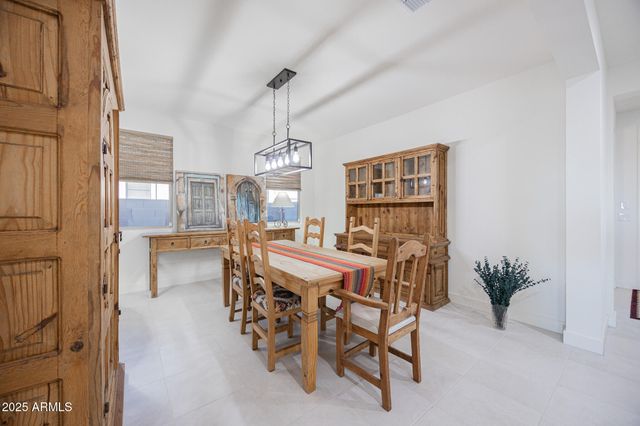 10545 E TEXAS Avenue, Mesa, AZ 85212