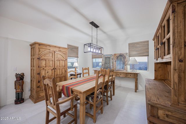 10545 E TEXAS Avenue, Mesa, AZ 85212