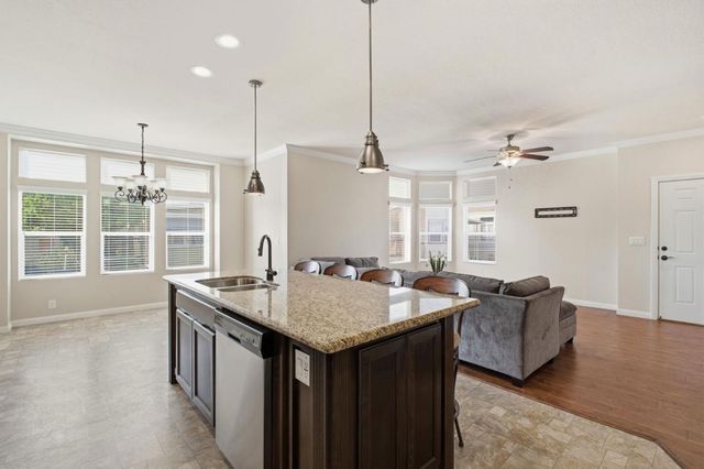 1200 W Winton Avenue 203, Hayward, CA 94545