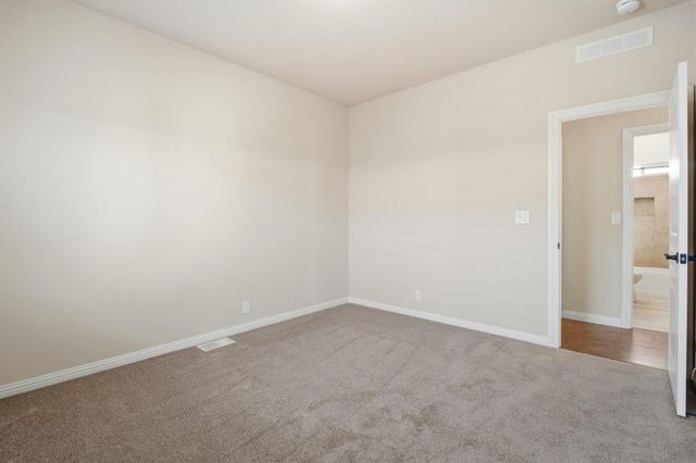 1200 W Winton Avenue 203, Hayward, CA 94545