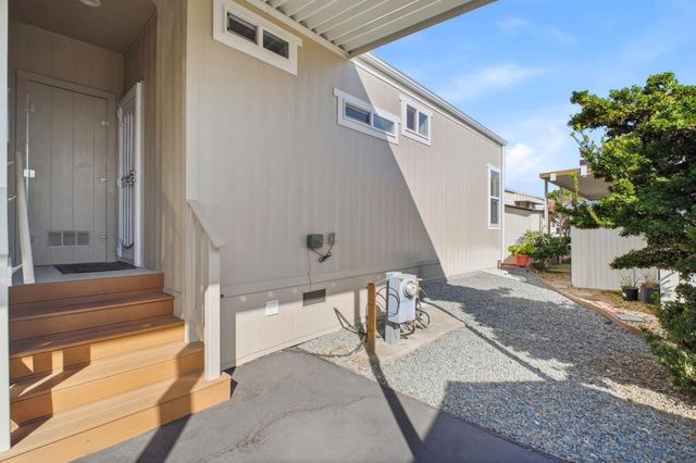 1200 W Winton Avenue 203, Hayward, CA 94545