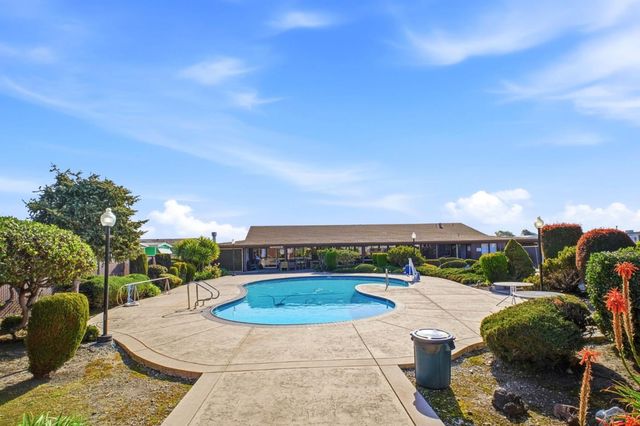 1200 W Winton Avenue 203, Hayward, CA 94545