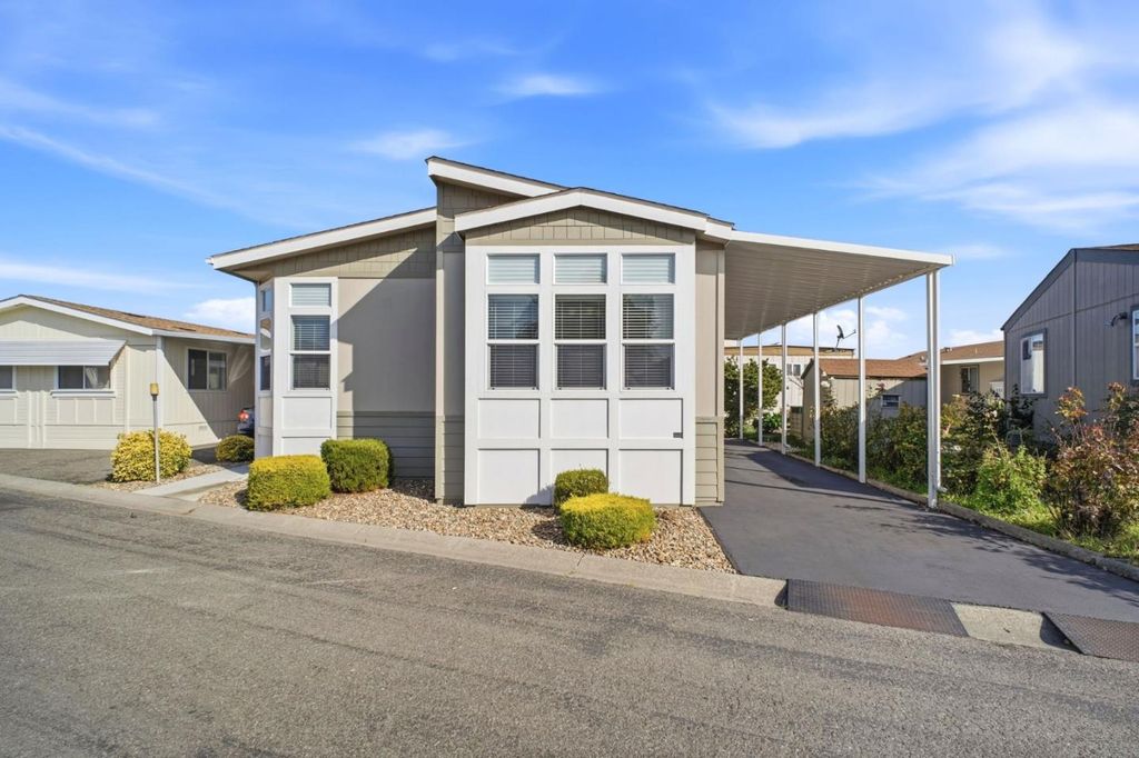 1200 W Winton Avenue 203, Hayward, CA 94545