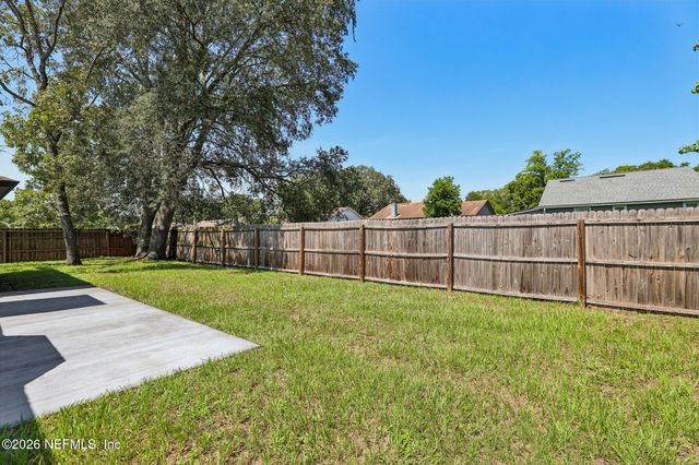 8446 SAND POINT Drive W, Jacksonville, FL 32244