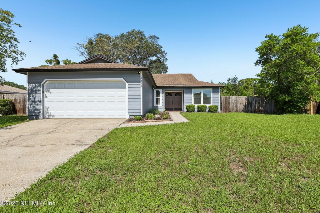 8446 SAND POINT Drive W, Jacksonville, FL 32244