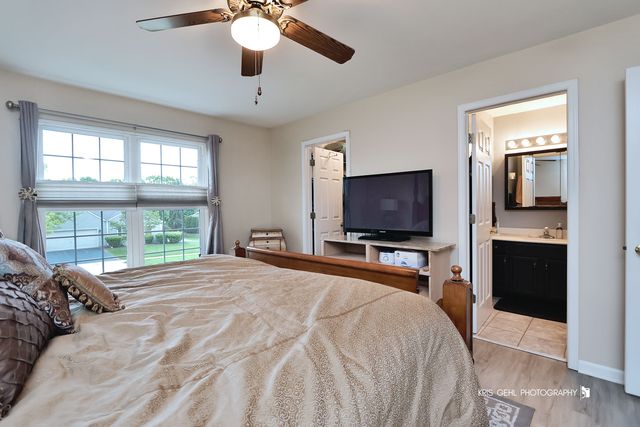 1739 COURT Street 1739, Mchenry, IL 60050