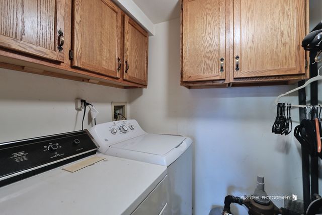 1739 COURT Street 1739, Mchenry, IL 60050