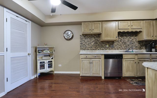 1739 COURT Street 1739, Mchenry, IL 60050