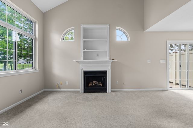 9406 Avon Strand A, Avon, IN 46123