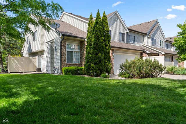 9406 Avon Strand A, Avon, IN 46123