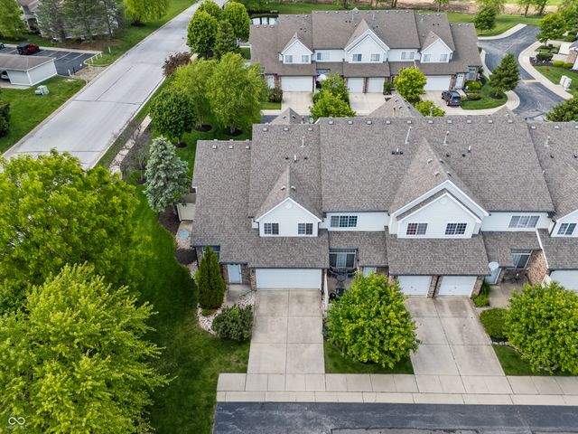 9406 Avon Strand A, Avon, IN 46123