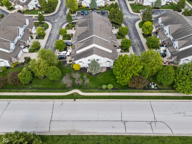 9406 Avon Strand A, Avon, IN 46123