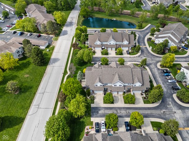 9406 Avon Strand A, Avon, IN 46123