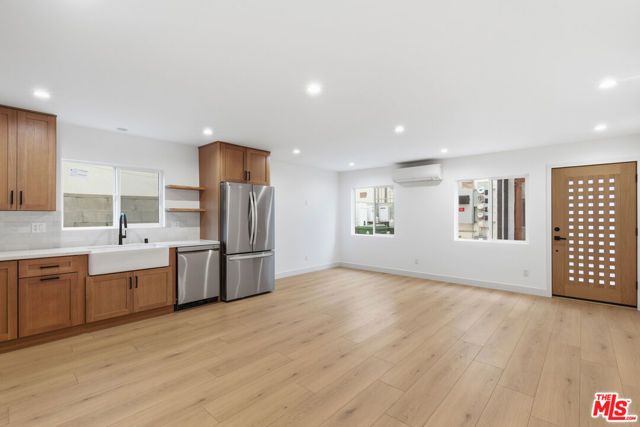 3431 Edgehill Drive, Los Angeles, CA 90018