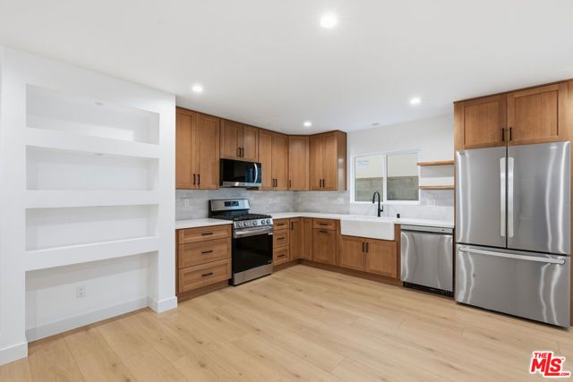 3431 Edgehill Drive, Los Angeles, CA 90018