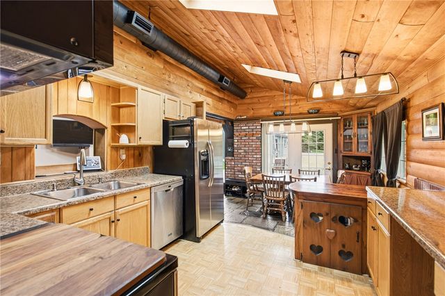 147 Weyant Rd, Saltlick Twp, PA 15490