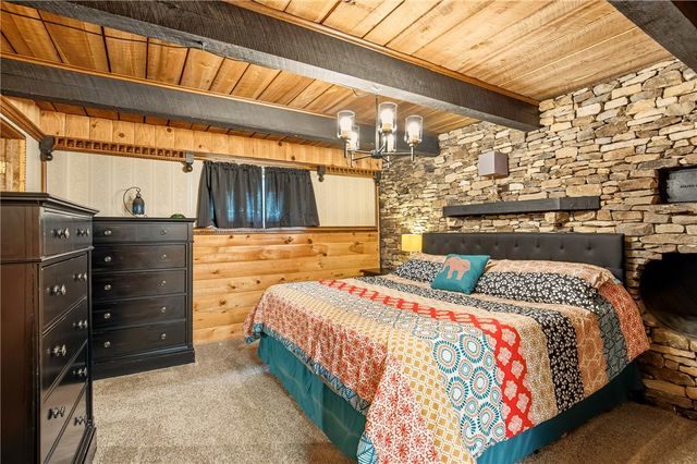 147 Weyant Rd, Saltlick Twp, PA 15490