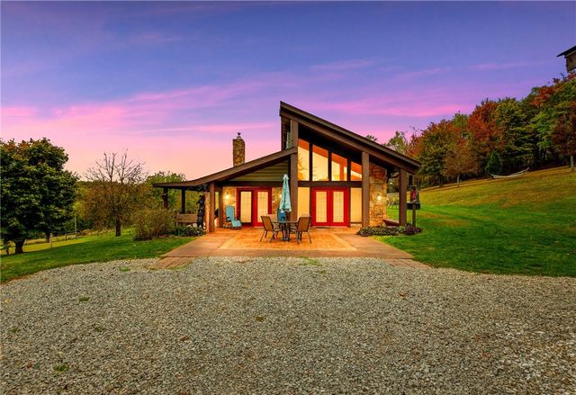 147 Weyant Rd, Saltlick Twp, PA 15490