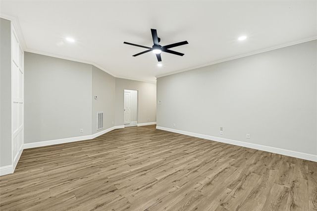 11015 Harston Drive, Tomball, TX 77375