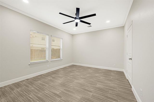 11015 Harston Drive, Tomball, TX 77375