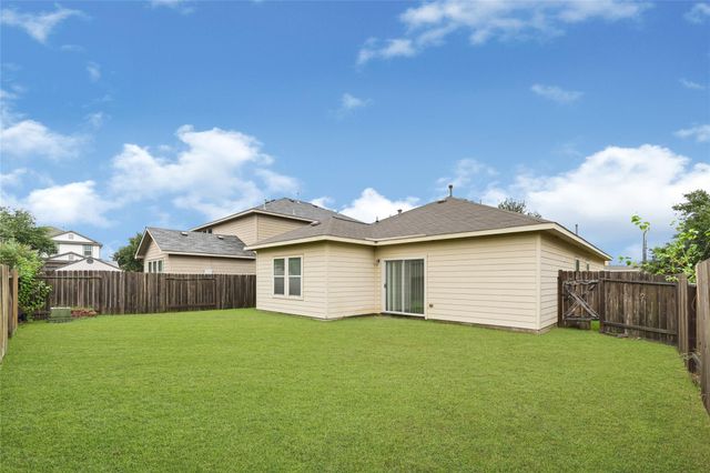 11015 Harston Drive, Tomball, TX 77375
