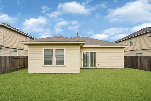 11015 Harston Drive, Tomball, TX 77375
