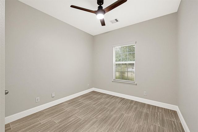11015 Harston Drive, Tomball, TX 77375