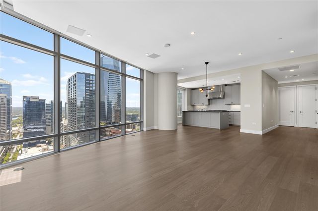 200 Congress Ave 28SW, Austin, TX 78701