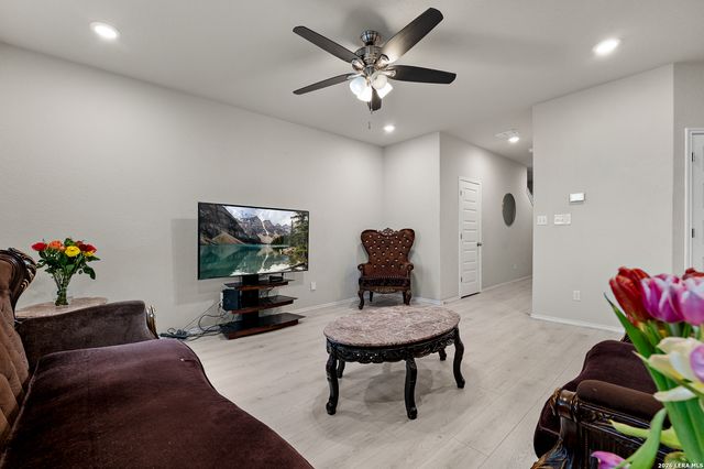 3350 Rancho Grande, San Antonio, TX 78224