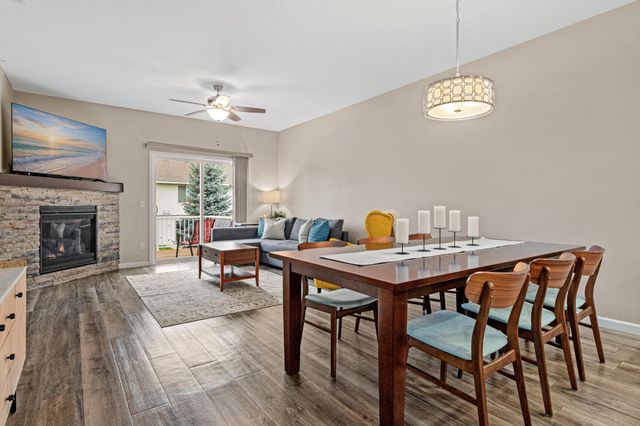 4151 Blakewood Drive, Shakopee, MN 55379