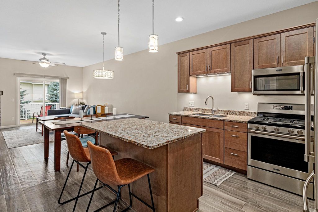 4151 Blakewood Drive, Shakopee, MN 55379 — photo 4