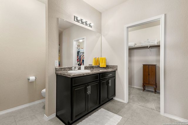 1321 W Nolte Farms, Seguin, TX 78155