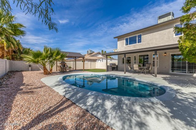 6119 W POINSETTIA Drive, Glendale, AZ 85304