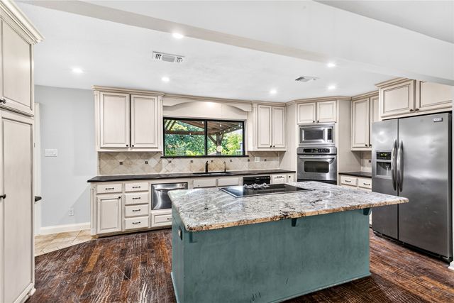 16740 Redbud Drive, Frisco, TX 75071